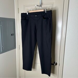 Lululemon ABC Slim-Fit Pant Size 40X30 Black Square Style Dot M5AQRS